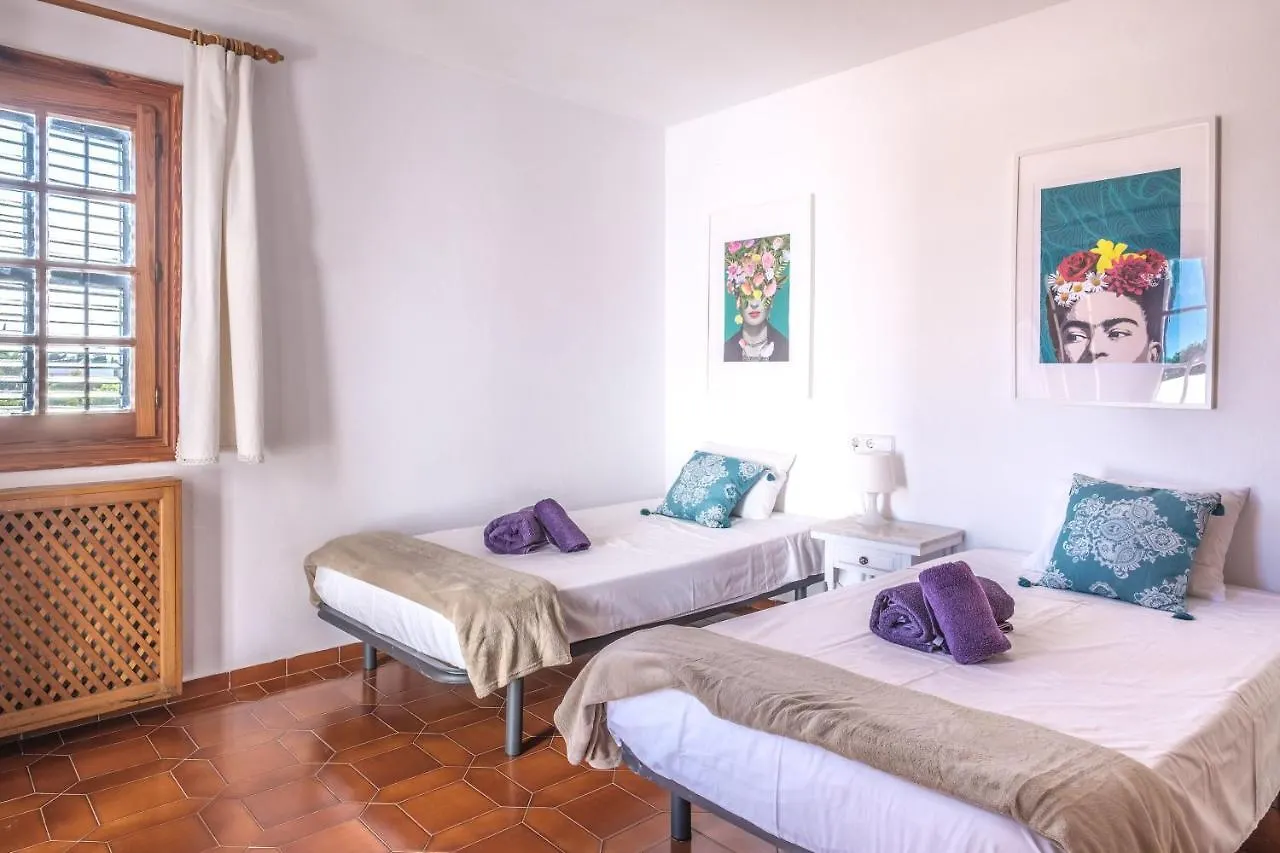 Villa Casa Mamita Ibiza Sant Jordi de ses Salines Сasa de vacaciones